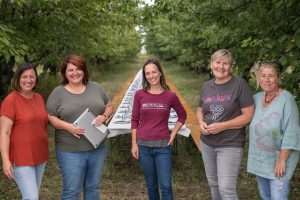 Winzertafel am Weinberg Lutzmannsburg © Vrääth Öhner